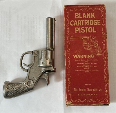 A Vintage Kenton ''S&W'' Nickel Plated Cast Iron Toy Gun New in Original Box