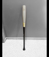 Torpedo Maple Wood Baseball Bat 33in 30.7oz. Black / Gold / Gray. Cupped