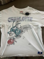 Vintage Charlotte Hornets Breakthrough Nutmeg T-Shirt Size Large 90s NBA