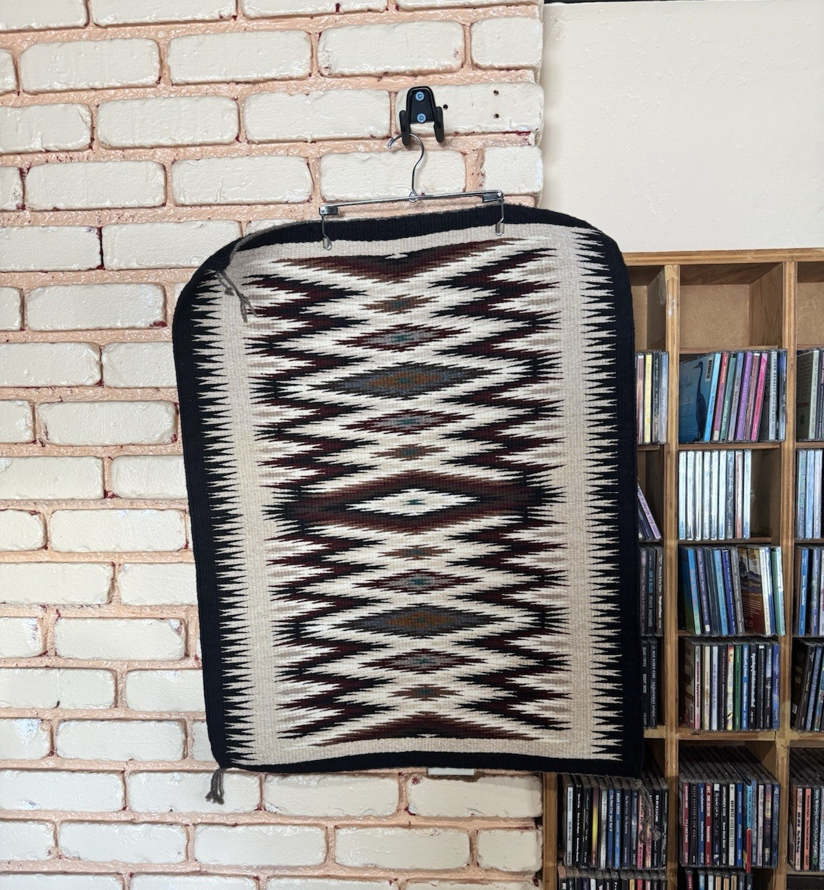 Vintage Navajo Handwoven Wool Rug Eye Dazzler Storm Pattern 24.5” x 31”