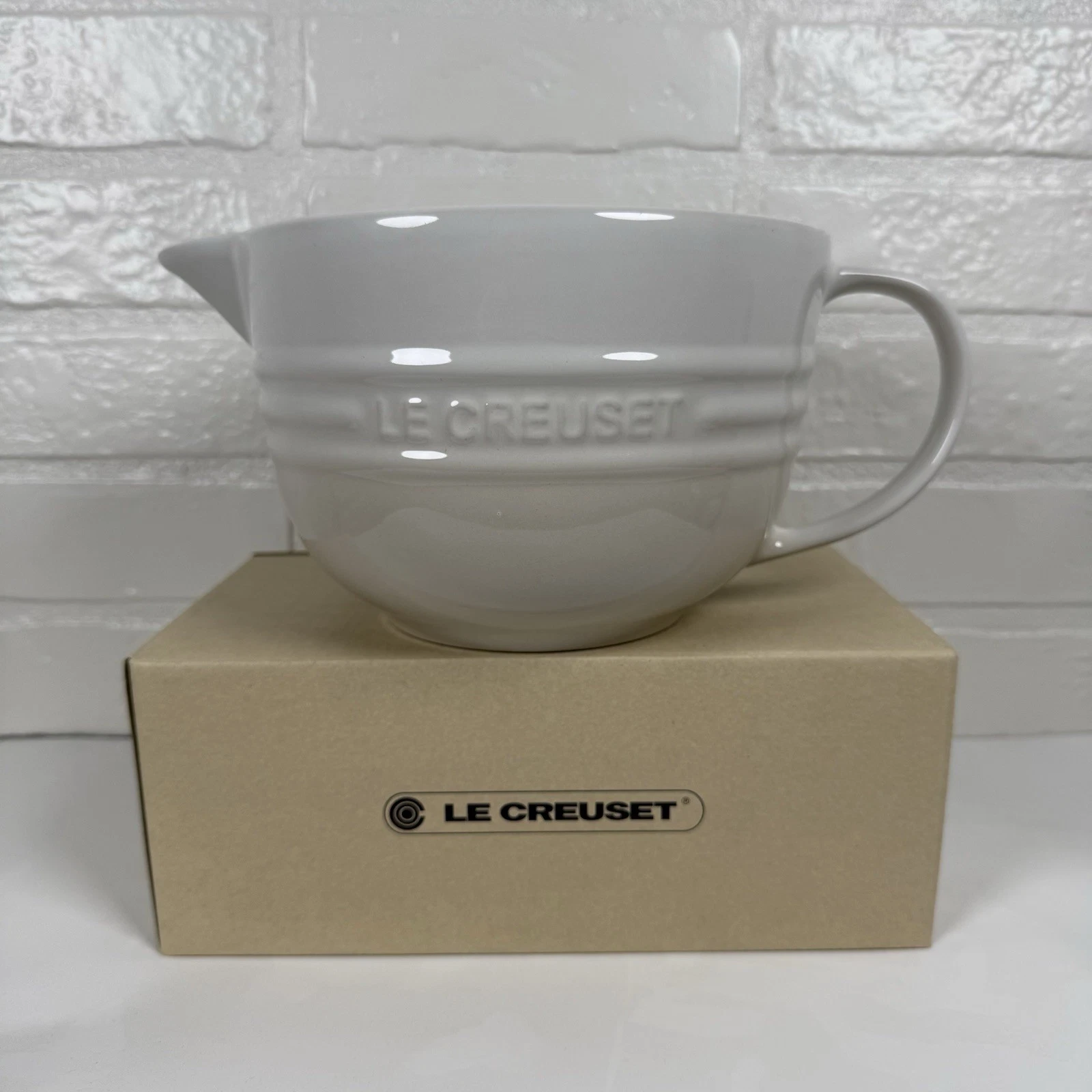 Le Creuset 2L/2.1qt Batter Bowl Meringue - White to Beige Gradient Stoneware New