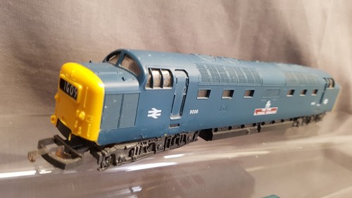 TRIANG &LIMA BLUE DIESEL LOCOS DOCK SHUNTER FIFE/ FORFAR YEOMANRY WORKING UNBXED - Picture 6 of 11