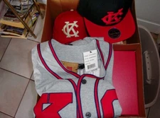 Jackie Robinson collectors set refer to pictures