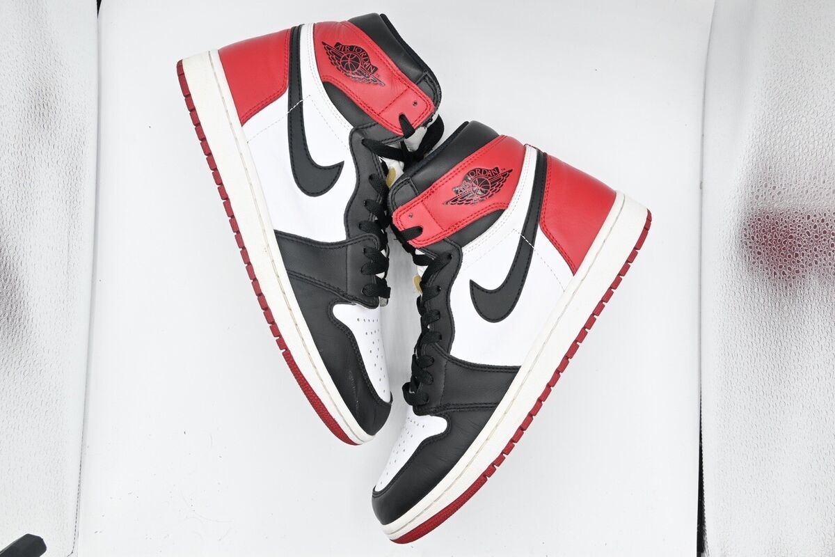 Nike Air Jordan 1 Retro High OG Black Toe Bred 2016 Men's Nike Air Jordan 1 Retro High OG Black Toe Bred 2016 Men's