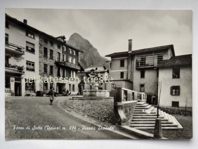 OVENS BELOW wine grocery store Piazza Tredolo Udine old postcard