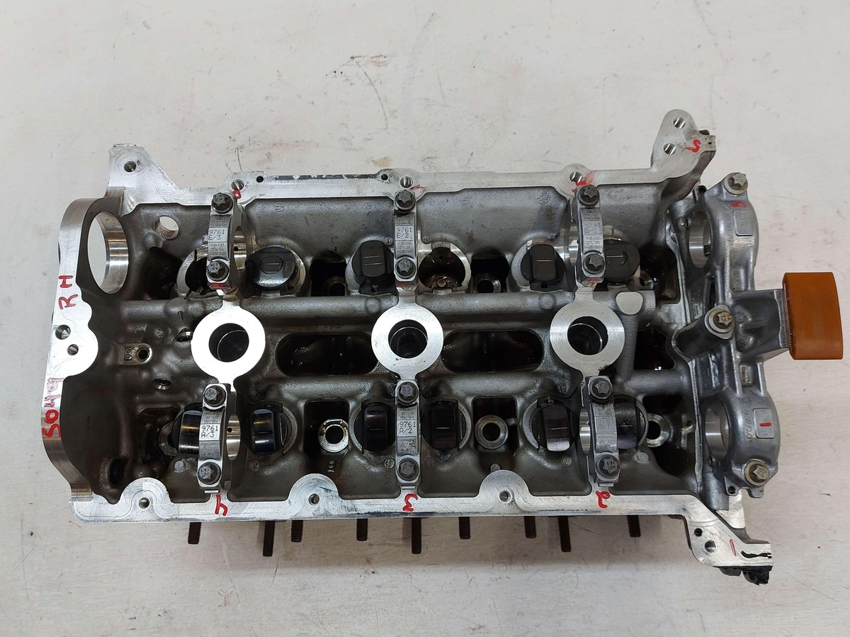 17-18 PORSCHE MACAN 3.0L RIGHT ENGINE MOTOR CYLINDER HEAD | eBay