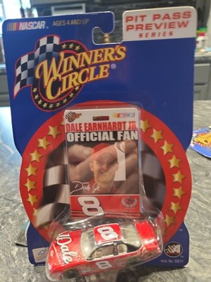 2002 Dale Earnhard Jr #8 Pit Pass Preview 1:64 Winners Circle made by Action