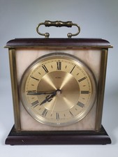 Metamec Vintage Battery Powered mantel clock Made In England Collectable