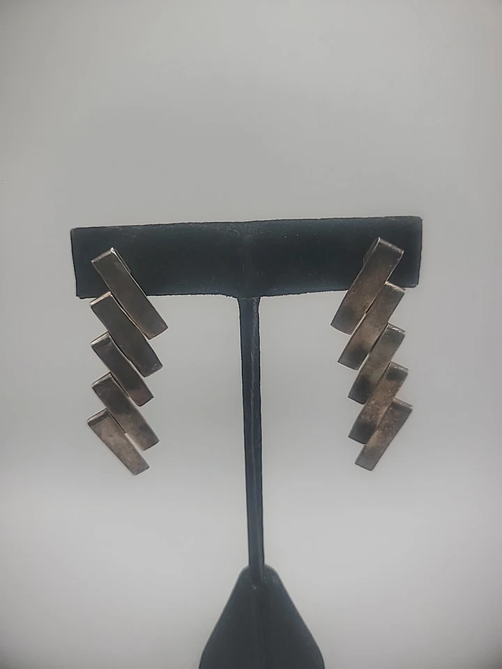 Pendientes de colección perforados de plata de ley 925 con poste de barras apiladas joyería Foto 4 de 4