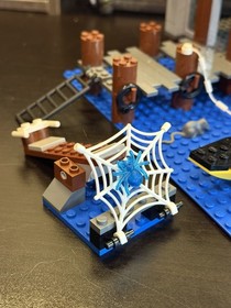 LEGO Spider-Man 2: Doc Ock's Hideout 4856 (2004) 99% Complete NO MINIFIGS/NO BOX