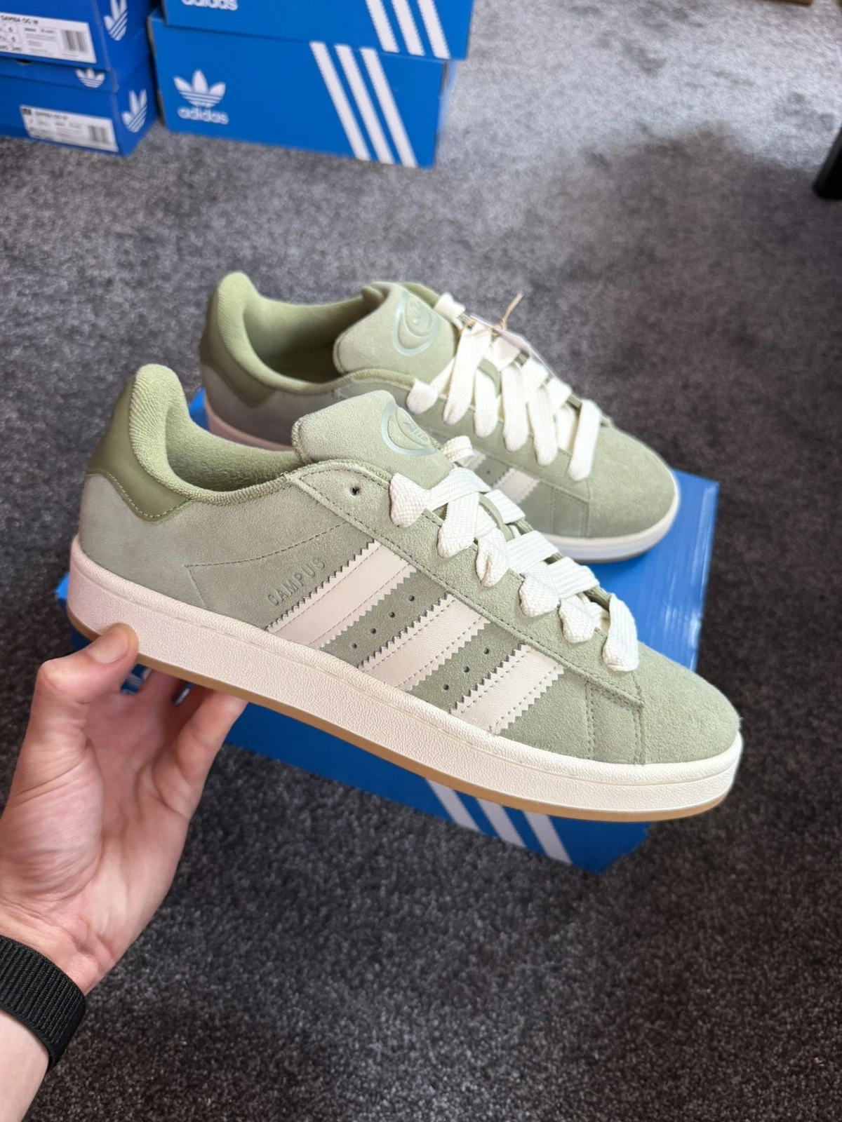 UK 9 Adidas Campus 00s Green White Gum Trainers BNIB JS1103