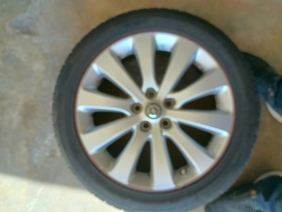 Sommerreifen Auf Alufelge Tadellosen Zustand Größe 215-50 R17 Für Opel Astra J