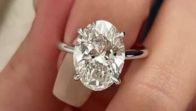 4ct Oval Cut CVD Lab Grown Diamond In 14k White Gold Women's Ring For Engagement