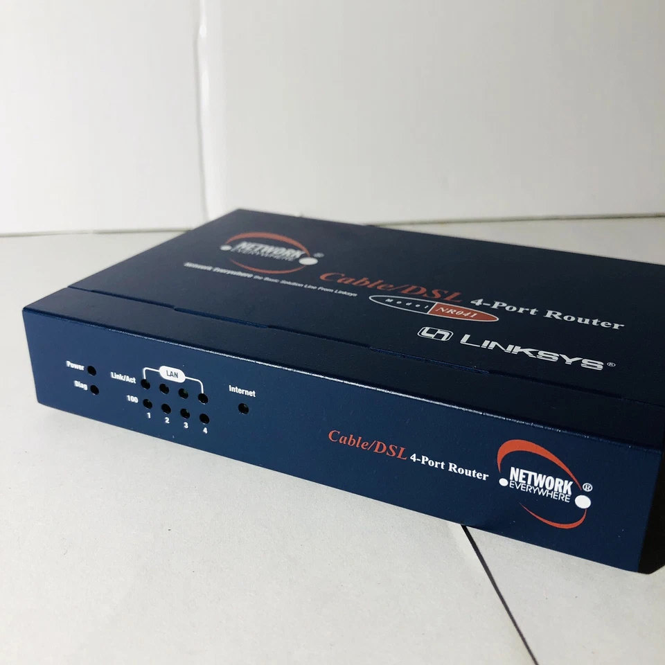 Linksys NR041 Cable/DSL 4 Port Router 10/100 Wired Router No Power Cord - Image 3 of 4