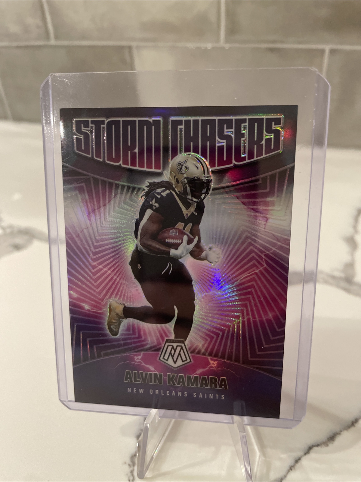 2021 Panini Mosaic Football PRIZM Alvin Kamara Storm Chasers CASE HIT SSP