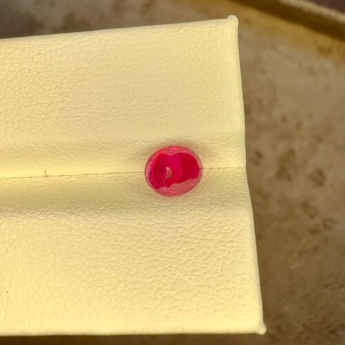 Natural Unheated Ruby 6.1x5.1x4 mm Gemstone 1.12 carats Vivid Red Ruby QualityVS - Picture 6 of 6