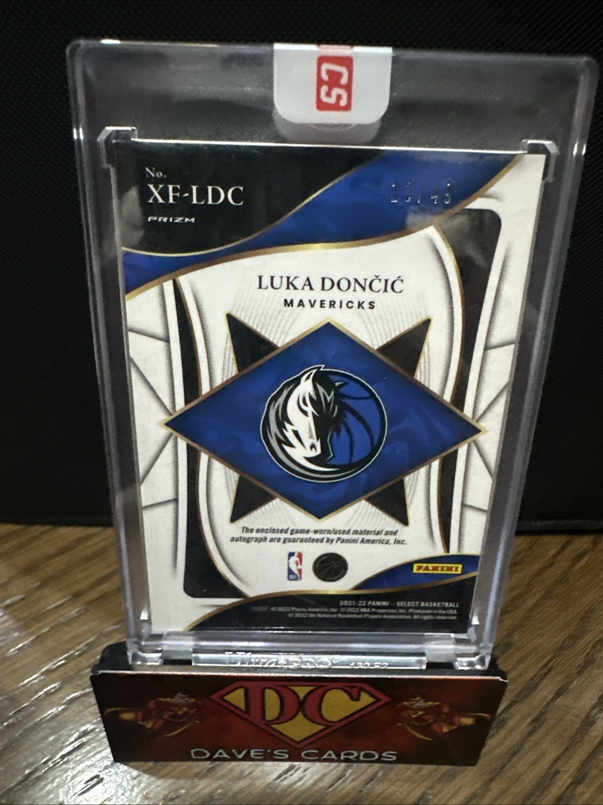 Luka Doncic - 2021 Select X-Factor Memorabilia Signatures Purple 13/49 view 4