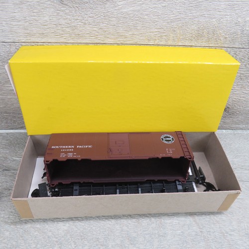 ACCURAIL 3209 - H0 - Southern Pacific - Boxcar Güterwagen Bausatz - OVP #B25761 | Condition: Gebraucht