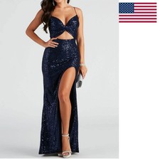 Elegant sequined camisole dress suitable for parties