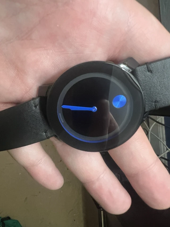 Reloj Movado Bold MB.01.1.29.6003 ¡Esfera de Museo Negra Manecillas Azules! Nunca usado Foto 2 de 4