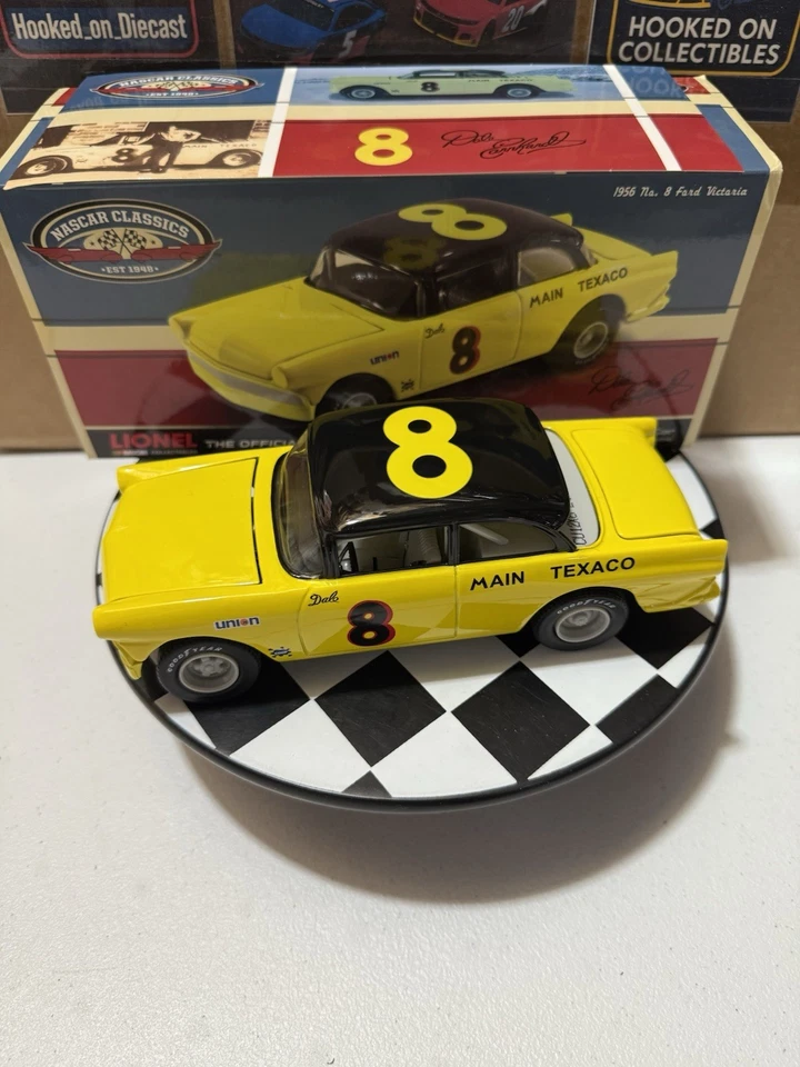RARO* Ford NASCAR 1956 1/24 diecast Dale Earnhardt #8 Main Texasco Foto 2 de 4