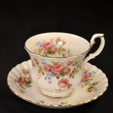 Royal Albert Cup & Saucer Moss Rose Fluted Pink w/Gold 1962-1989 Montrose Shape