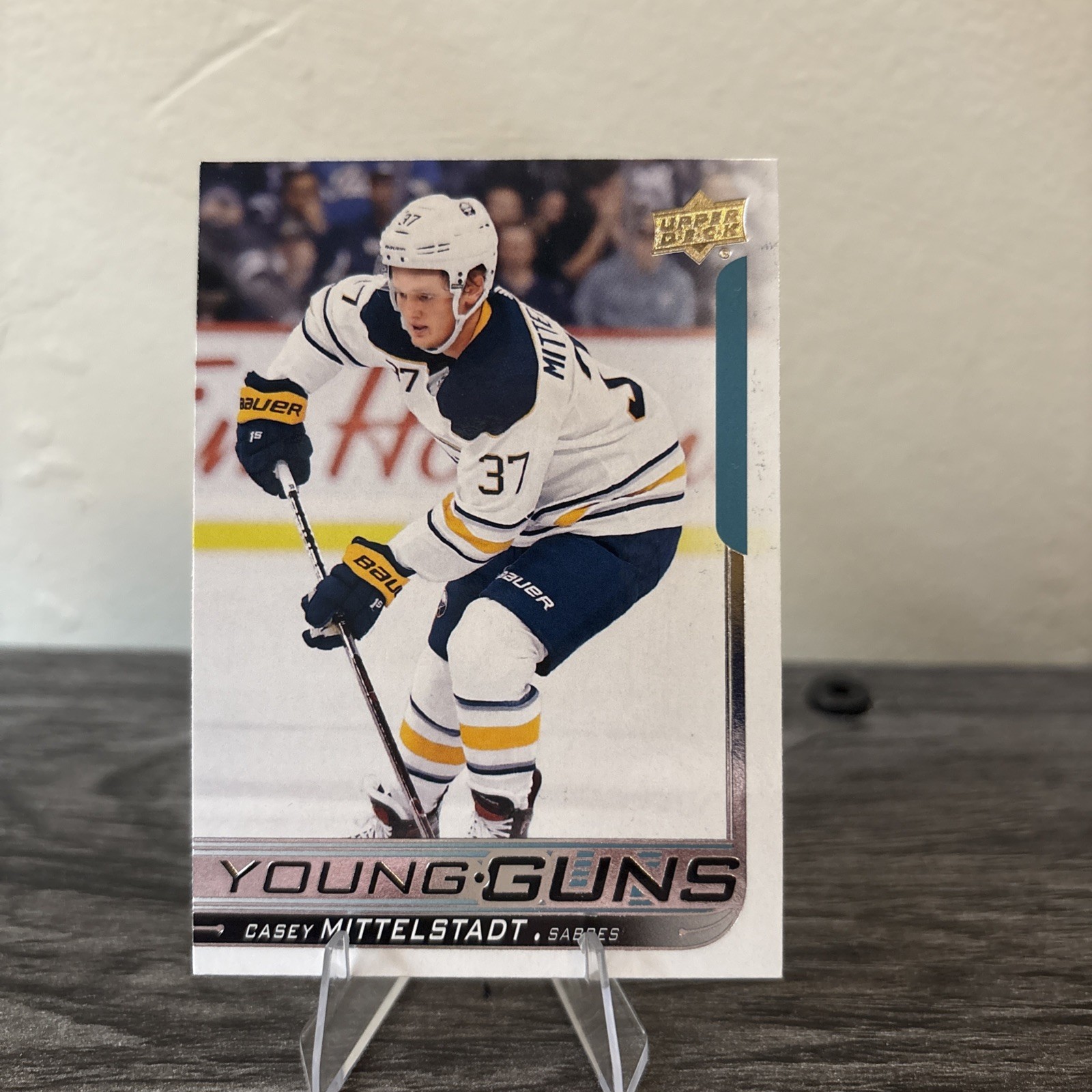 2018-19 Upper Deck UD Young Guns YG Casey Mittelstadt Rookie Card RC #453 Sabres
