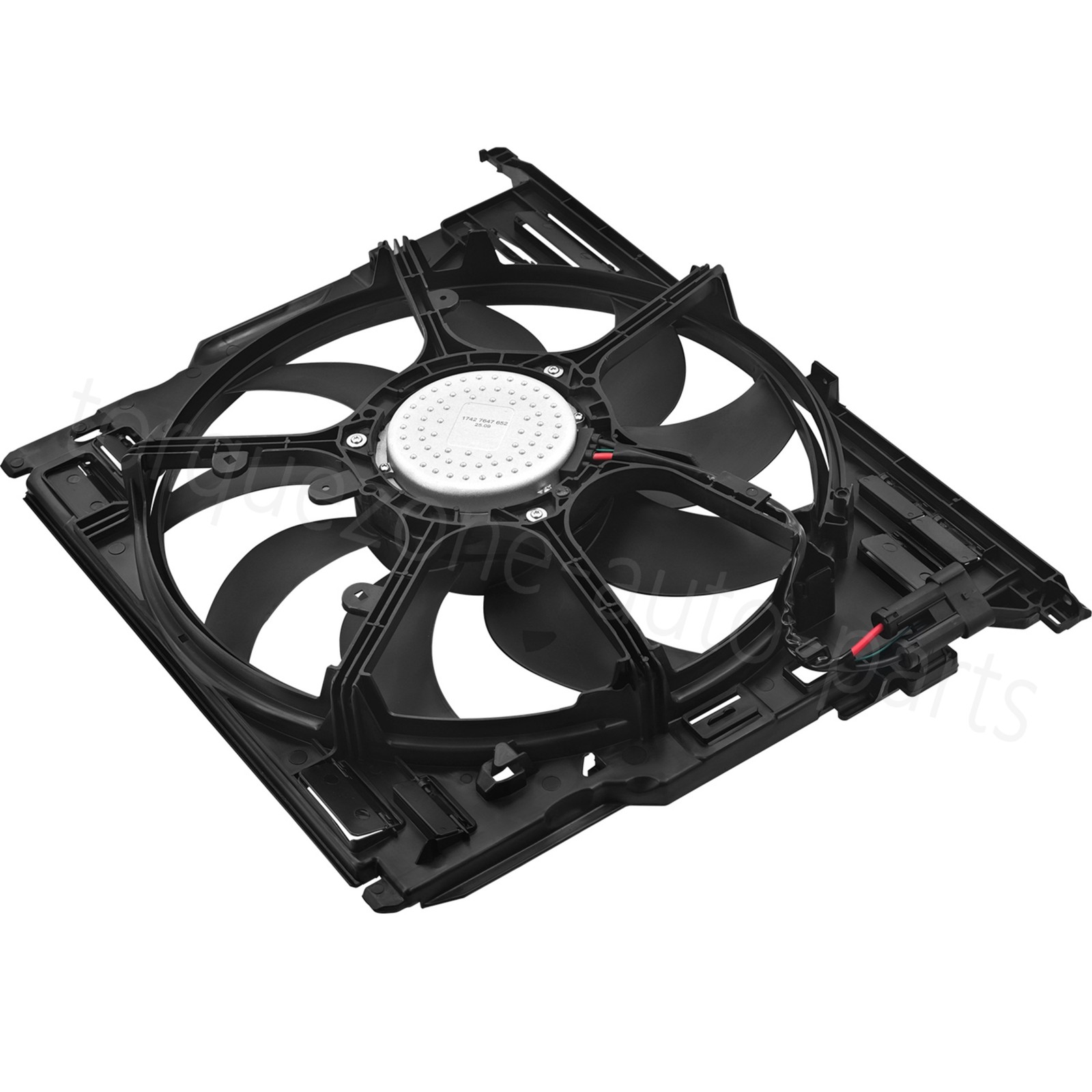 For 2011-2016 BMW 535i 640i 740i Cooling Fan Assembly Radiator 850 W 17427647652
