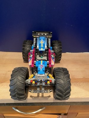 LEGO Technic Model: Race: Off-Road Buggy 42124 App-Controlled