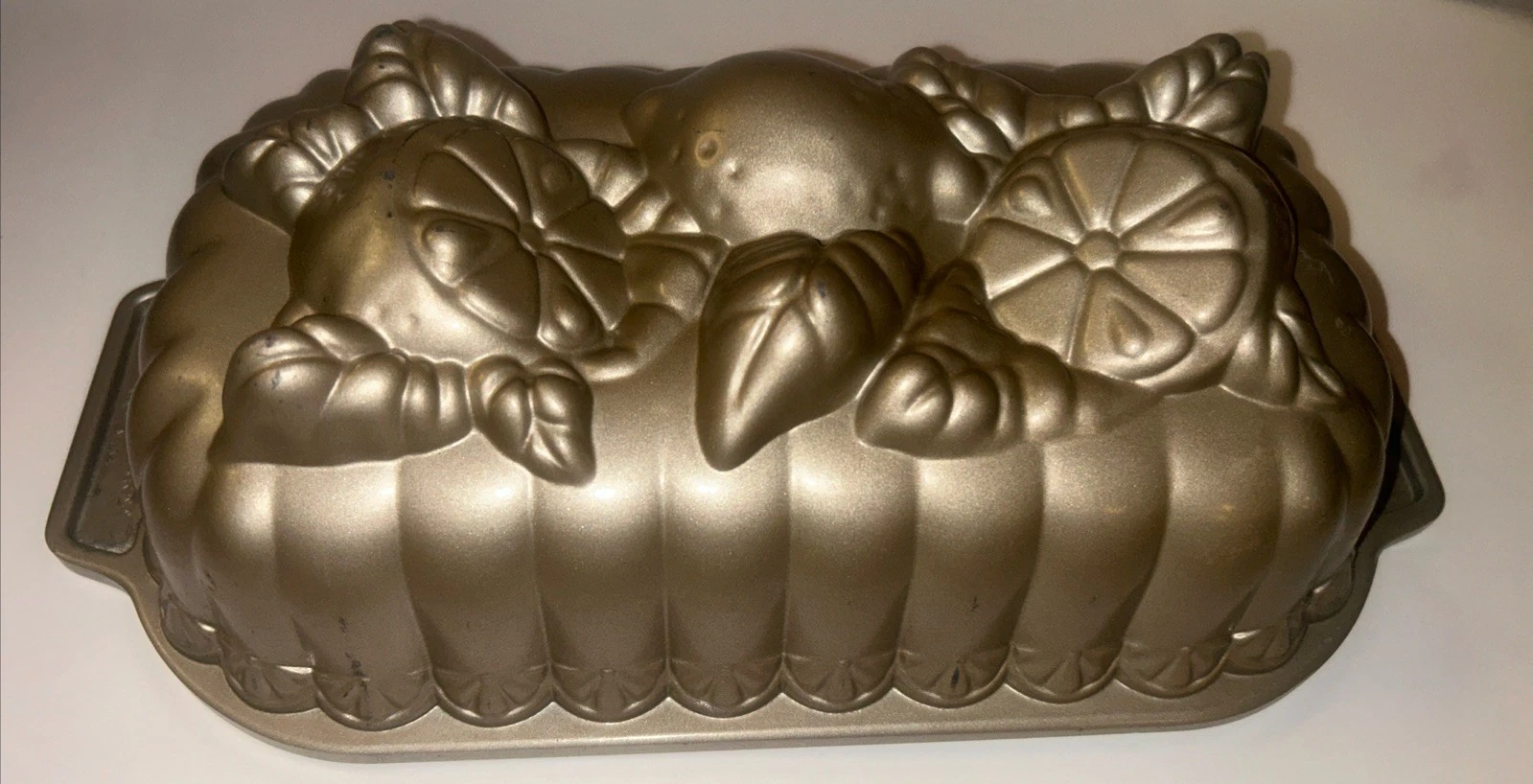 Williams Sonoma Nordic Ware Lemon 3D Cake Bread Loaf Non-stick Mold Pan