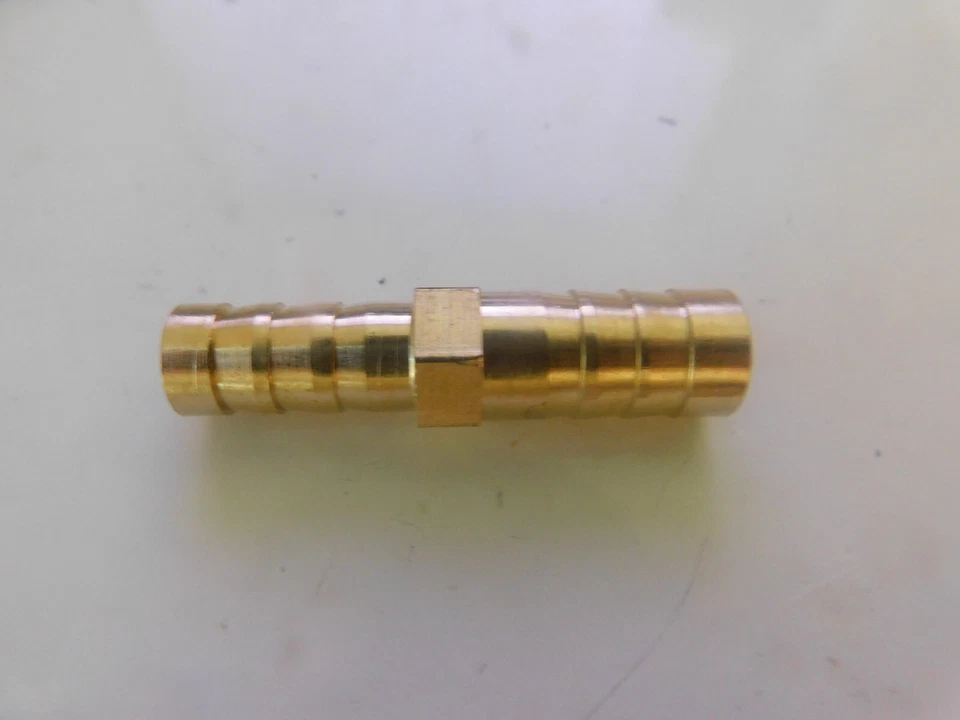 8mm to 10mm Reducer, Brass Barb Straight Hose Connectors - Air, Fuel, Water etc