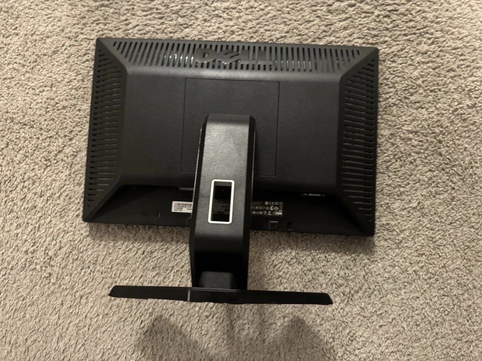 Dell computer monitor CN-0HX948-64180-81H-1T9L - Image 2 of 4