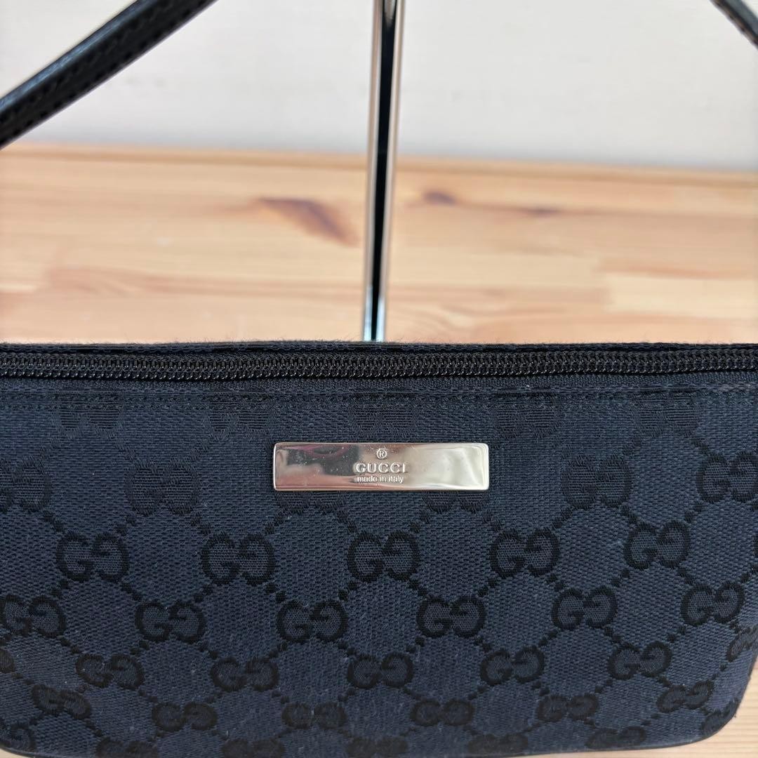 Authentic GUCCI GG Pattern Accessory Pouch Handba… - image 7