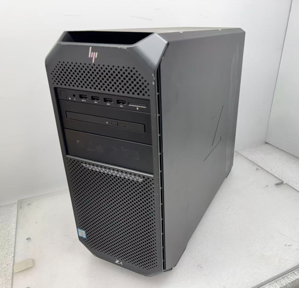 HP Z4 G4 Workstation Intel Xeon W-2123@3.6GHz 16G DDR4 ECC 256G