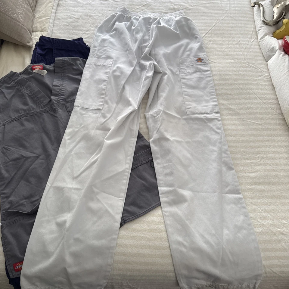 Scrubs Two Sets White Pair, Purple Pants And Gray Top XS - Image 4 of 4