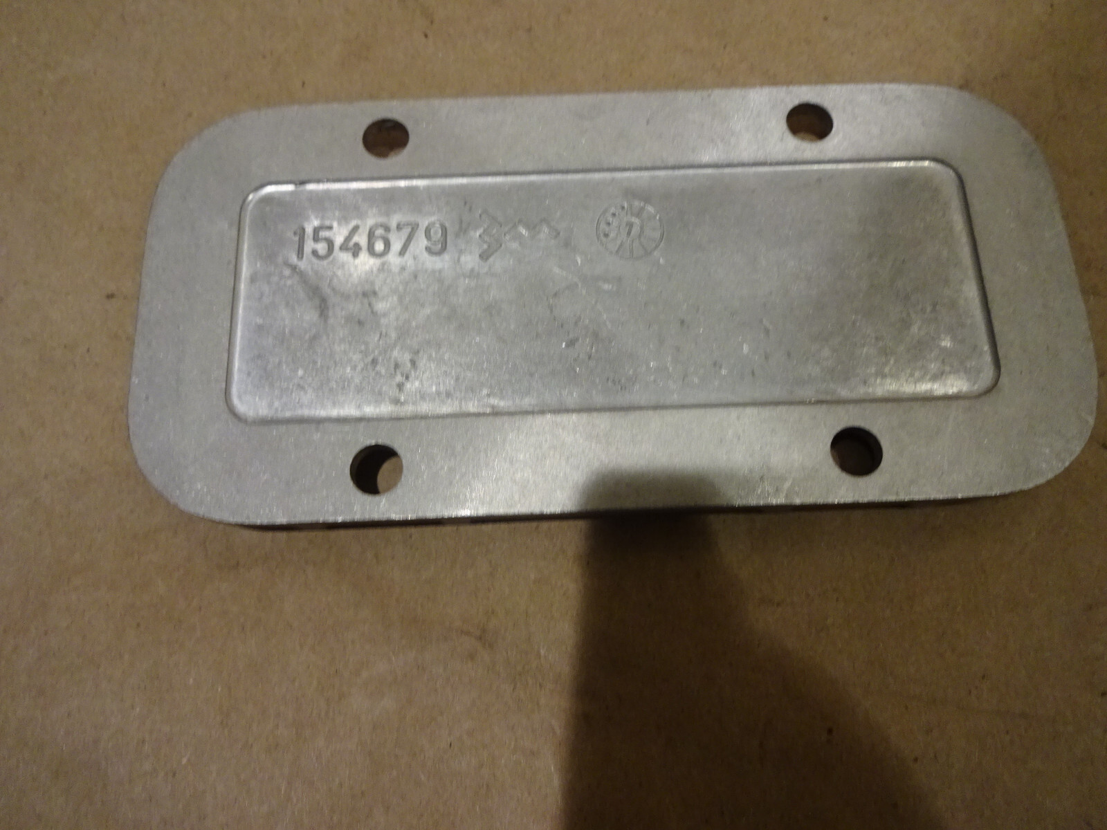 Ferrari 355 2.7-5.2 - Gearbox Plate (NEW) P/N 154679