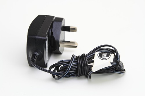 PalmOne Berceau USB + Câble de Synchronisation USB (Zire 71 M125 M130 i705 M500) - Photo 6/6