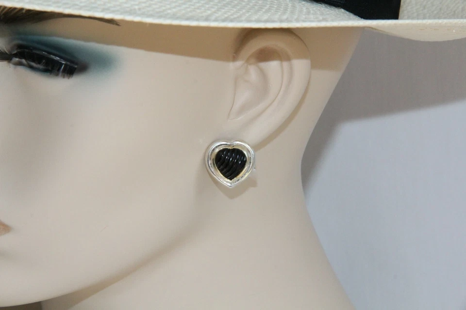 Pendientes Omega Corazón Ónix Negro Plata de Ley Foto 4 de 4