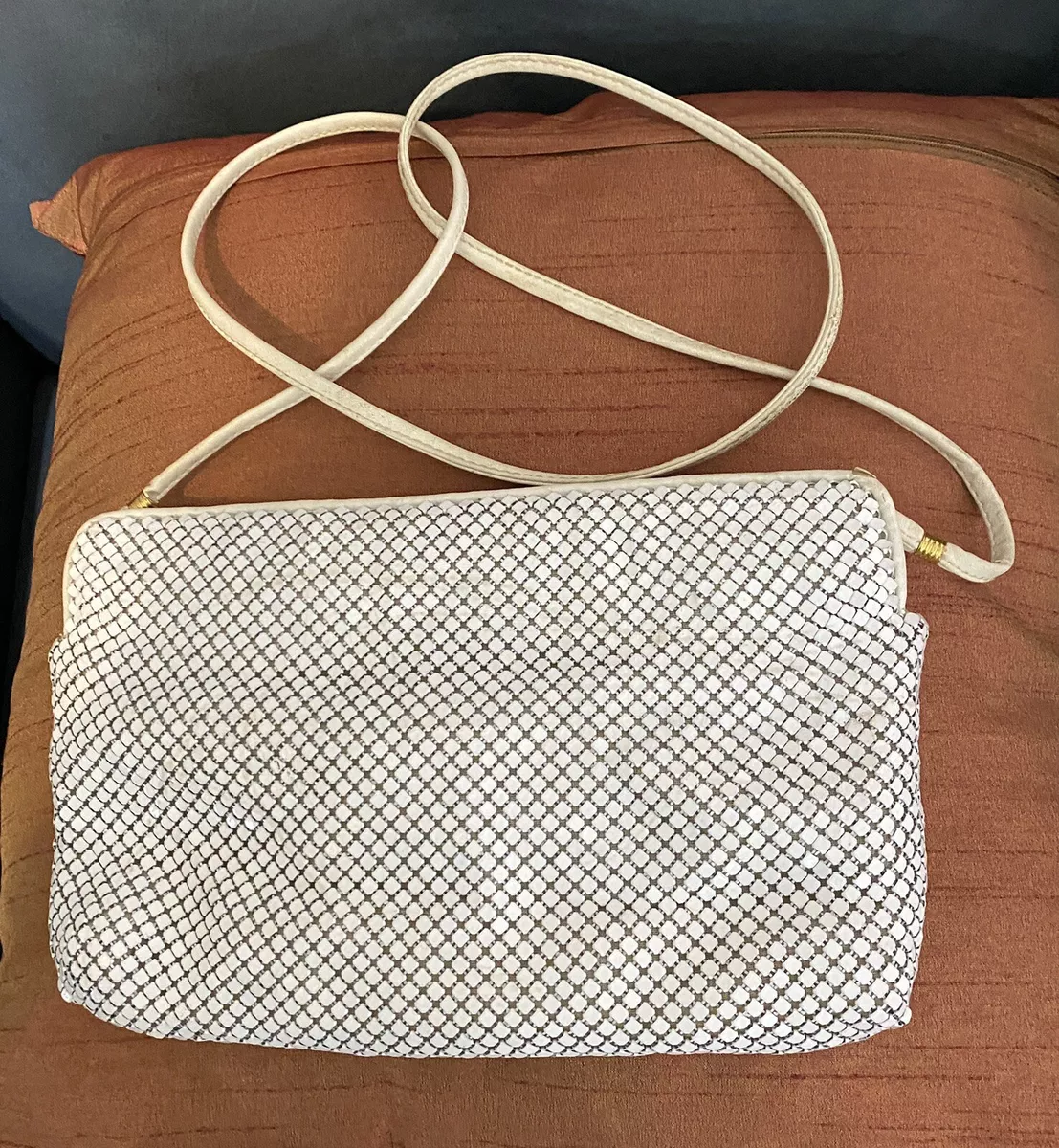 Vintage Whiting and Davis International White Mesh Purse Hinged