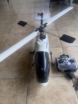 JR PROPO ERGO 50 helicopter With A OS 50SX Engine And Remote JR