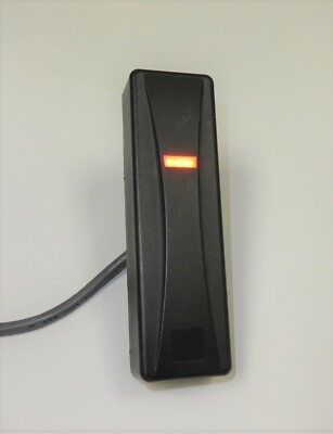 GE UTC Interlogix T-500SW Prox Card Reader, Black, Mullion Mount, Used.