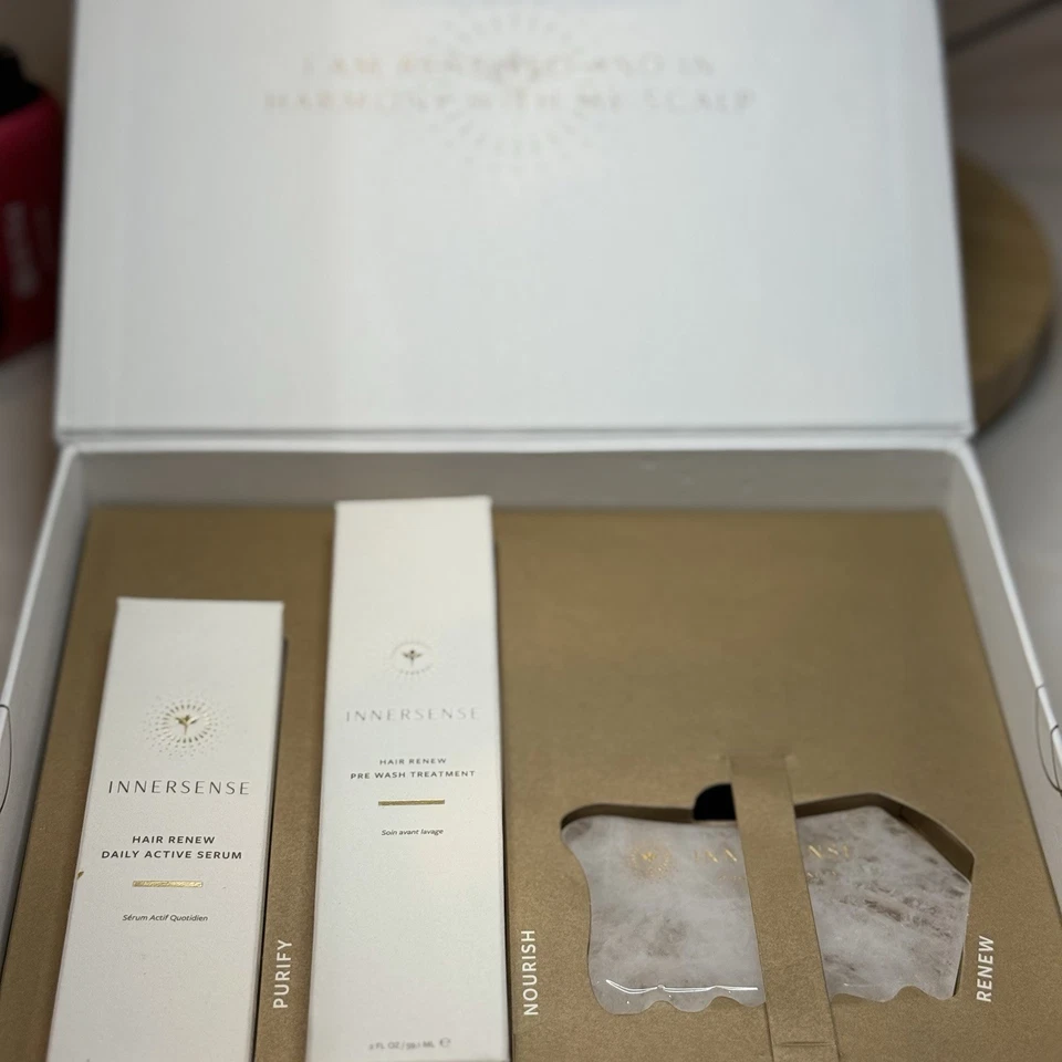 Innersense • Juego de renovación de cabello armónico • Prelavado, suero, masajeador de cuero cabelludo • Nuevo Foto 2 de 4