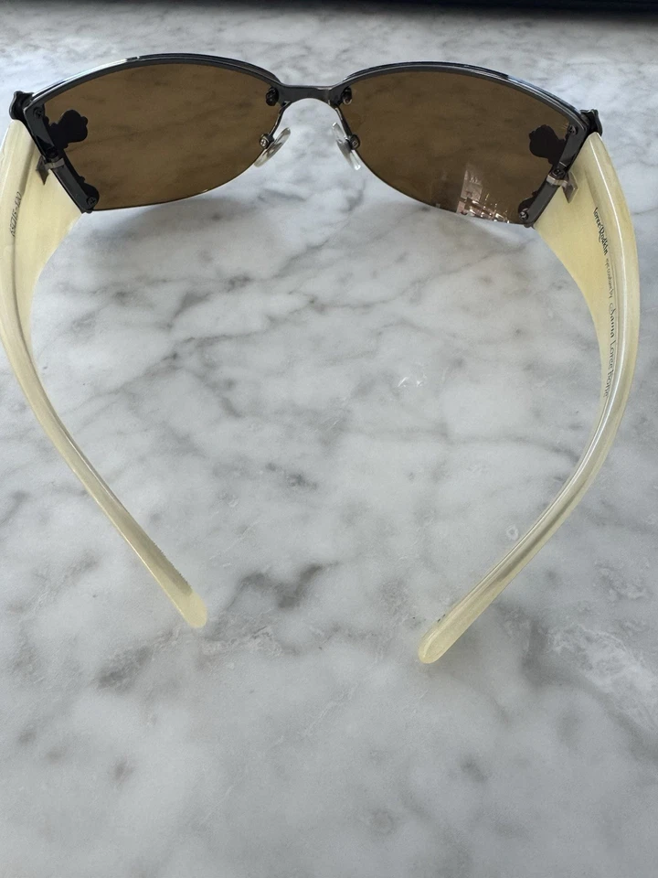 Gafas de sol LOREE RODKIN modelo LOREE en combinación de colores BEIGE/NEGRO Foto 3 de 3