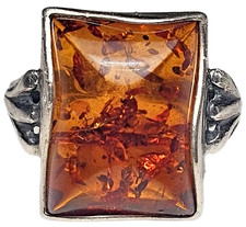 ESTATE VINTAGE STERLING SILVER BALTIC AMBER RING SIZE 7-FREE USA SHIPPING