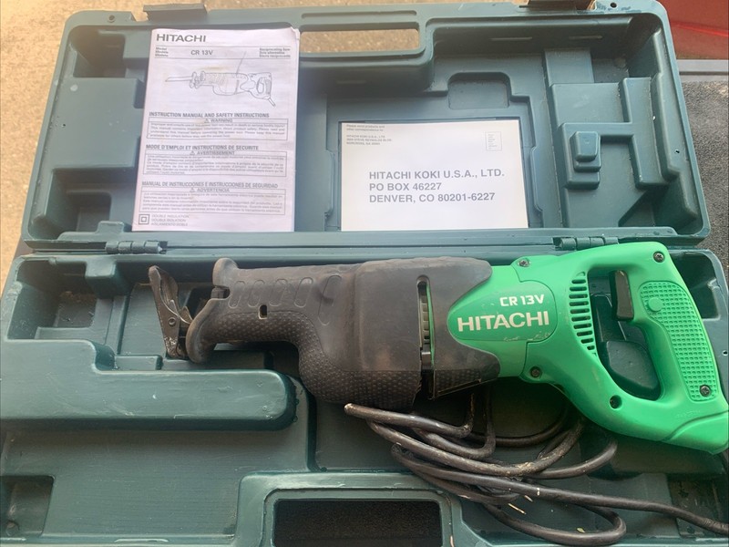 Hitachi CR13V2 10 Amp Reciprocating Saw With Case & Owners Manual TESTED