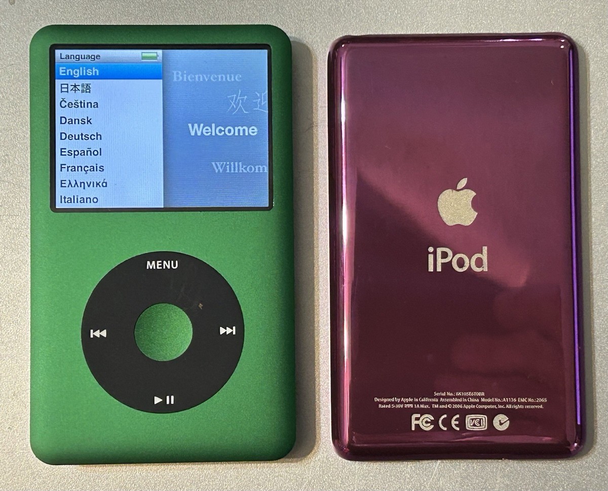 Apple IPOD CLASSIC 7th Generation 160GB (MC297ll/a) MP3 - MINT