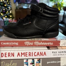 REEBOK KIDS FREESTYLE HIGH BLACK SNEAKER. Little Kids 9.