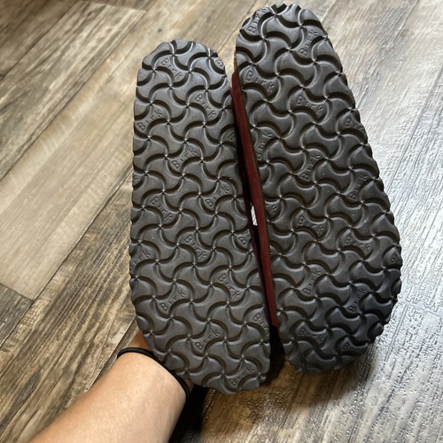 Birkenstock Arizona Big Buckle Nubuck Leather Sandals Narrow Width - Berry Crush - Imagen 3 de 6