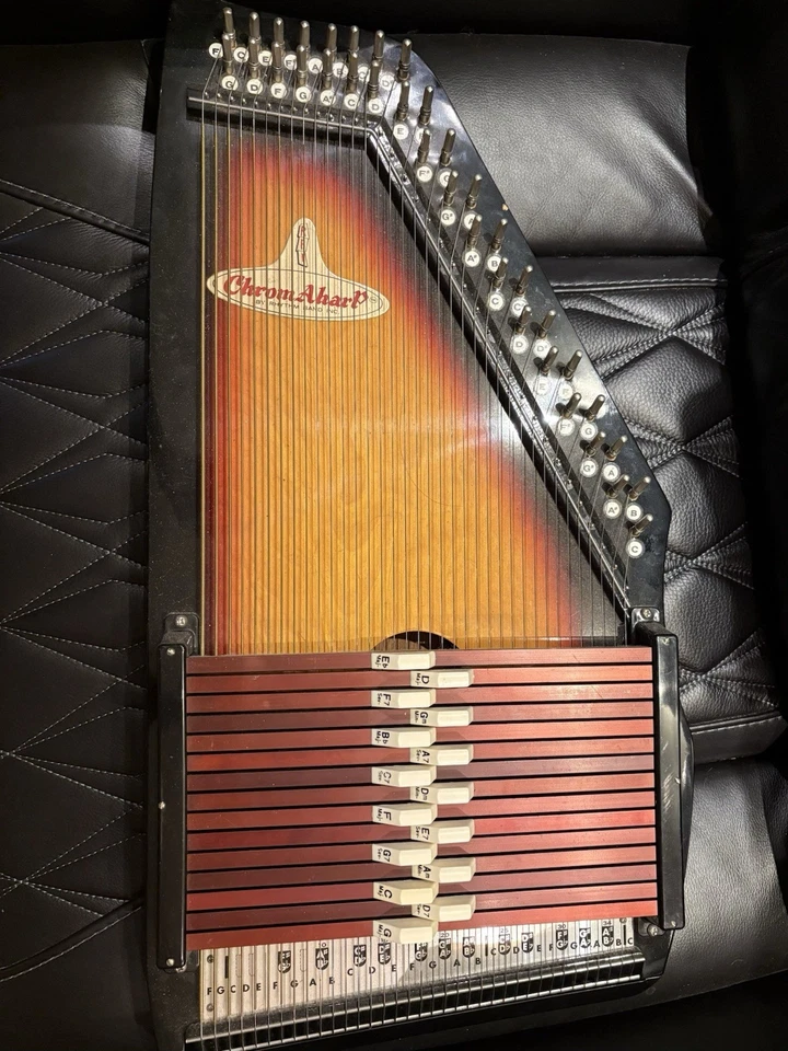 Rhythm Band RB1545 15-Chord Chromaharp - Image 4 of 4