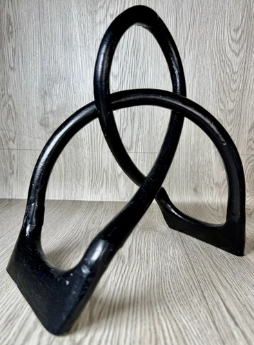 Black Metal Infinity Eternity Knot Post Modern Abstract Style Sculpture Heavy